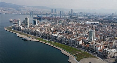 İzmir'de yeni belediye başkanlarının tam listesi!