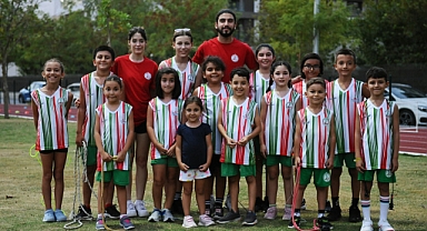Karşıyaka’da sporla iç içe nesiller yetişiyor