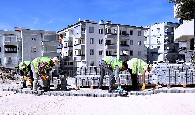 KUŞADASI’NIN GÜZEL YARINLARI İÇİN HİZMET SEFERBERLİĞİ DEVAM EDİYOR