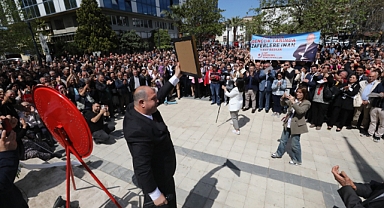 Muhtar Başkan Mazbatasını Aldı