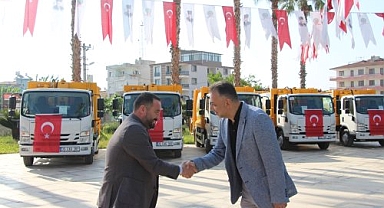 Ödemiş Belediyesi'nin temizlik filosuna 5 yeni araç eklendi