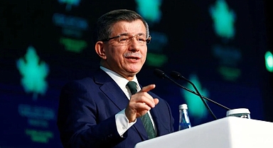 Ahmet Davutoğlu cumhurbaşkanı adaylığını açıkladı