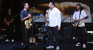 Balçova'da 19 Mayıs ruhu konserle yaşatıldı