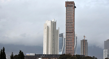 İzmir'in en yüksek kulesi kaç metre?