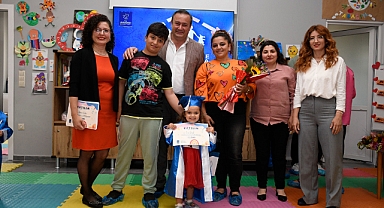 KUŞADASI BELEDİYESİ, MEZUNİYETLERİNİ VE ANNELER GÜNÜ'NÜ BİR ARADA KUTLADILAR