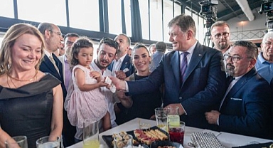 BAŞKAN CEMİL TUGAY: İZMİR İÇİN TARİHİ BİR GÜN