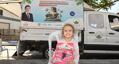 OSMANGAZİ’DE GEZİCİ KÜTÜPHANE ÇOK SEVİLDİ