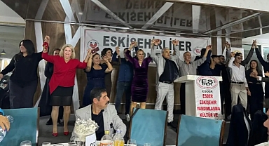 Eskişehirliler’den Karşıyaka'da eğitime destek gecesi