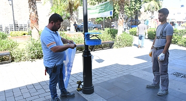 HİJYENİK ÇÖP KUTULARI İLE DAHA TEMİZ, DAHA GÜZEL BİR KUŞADASI
