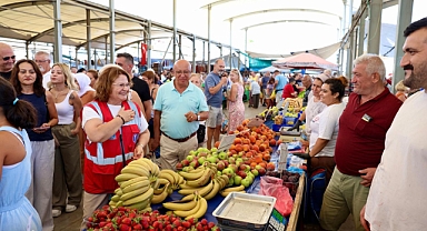 DİDİM BELEDİYE BAŞKANI GENÇAY, CUMARTESİ PAZARINDA HALKLA BULUŞTU