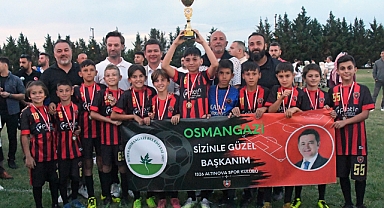 OSMANGAZİ’DE MİNİK YETENEKLER FUTBOL ŞÖLENİNDE BULUŞTU