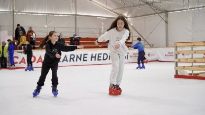 Yunusemre'de 5 Bin Öğrenciye Buz Pateni Fırsatı