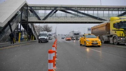 ABB AVM önlerinde oluşan trafik sorununu çözmek için sahada