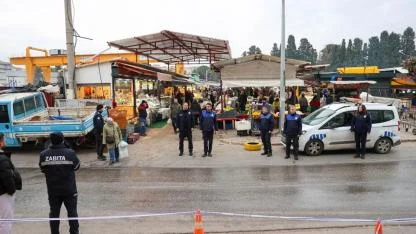Buca Belediyesi’nden pazar yerlerinde “kayıt dışı” operasyonu
