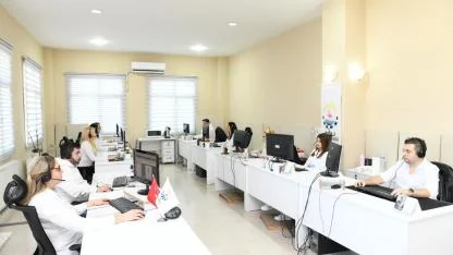 Çiğli’de Vatandaşın Talebi Anında Çözümle Buluşuyor