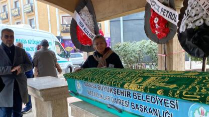 ELİN KALEME GİTMEDİĞİ O AN: GÜLE GÜLE ŞENER BAŞKAN...