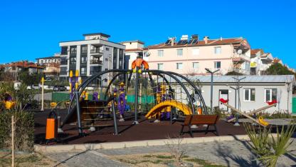 Karakayalar’a “Oyuncak Kütüphanesi”