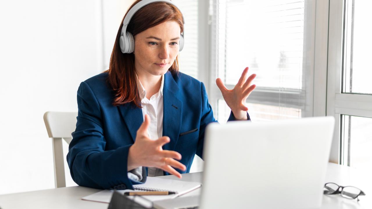 Meslek Fabrikası’ndan çevrim içi İngilizce Konuşma Kulübü