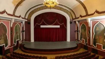 Okyanusların sesi Elhamra Sahnesi’nde