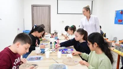 Osmangazi’de Çocuklar Kitaplardan İlham Alarak Üretiyor
