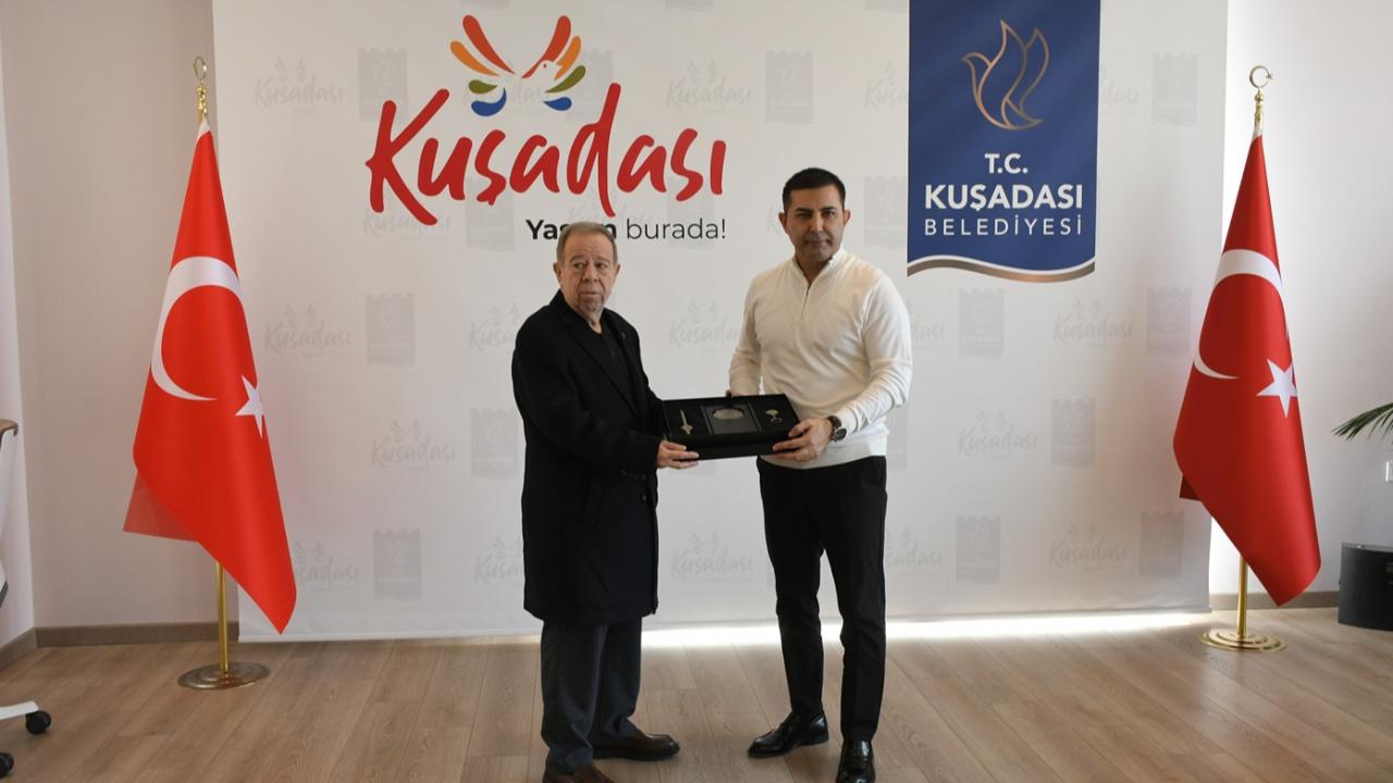 UNESCO’DAN ÖDÜL ALAN KÖRÜKLÜ ÇİZME USTASI'NDAN BAŞKAN ÖMER GÜNEL'E ANLAMLI ZİYARET