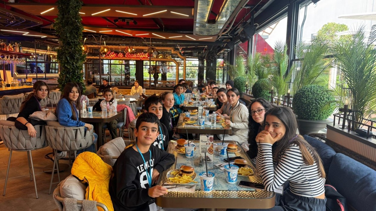 Seferihisar'da Çocuklar Agora Sinemaları ile Sinema Keyfi Yaşadı