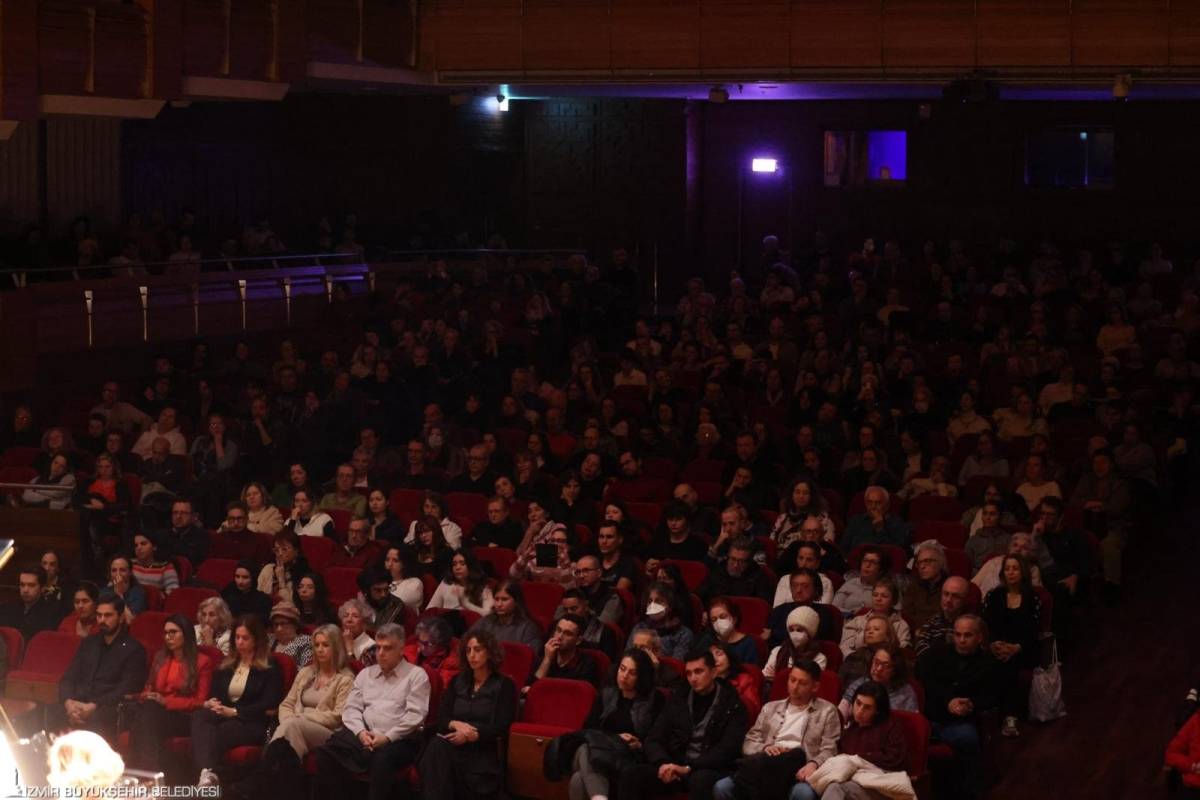 İki Piyano, İki Kültür: AASSM’de Duygusal Konser