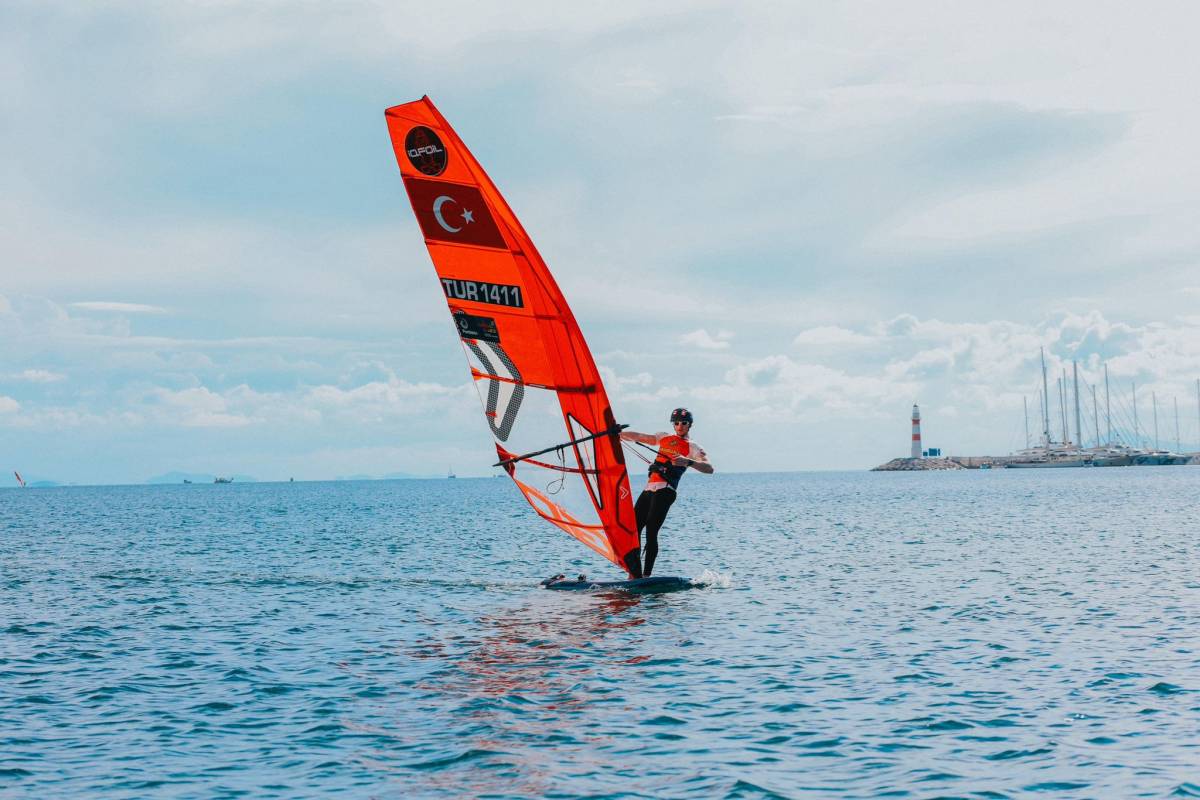 YELKEN ŞAMPİYONASI, DİDİM BELEDİYESİ’NİN EV SAHİPLİĞİNDE BAŞLADI