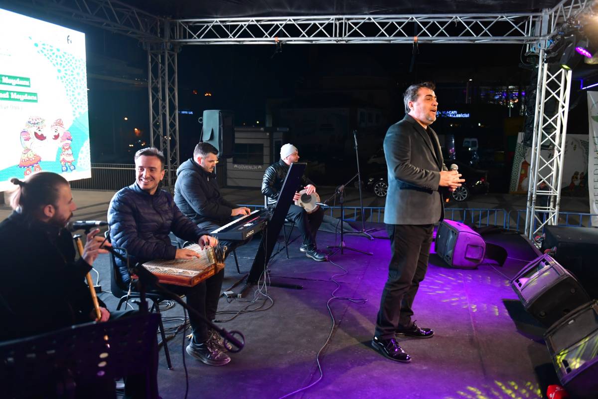 Osmangazi Meydanı’nda Ramazan Coşkusu Sürüyor