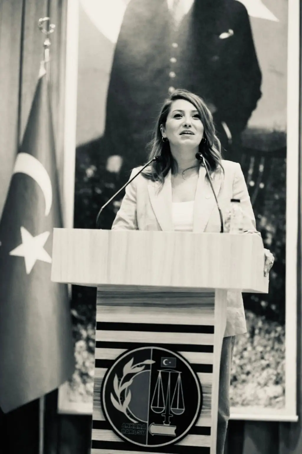 AV. ELÇİN ÖZGE ŞİMŞEK ÇAĞLAYAN: MÜCADELEDEN GERİ DURMAYACAĞIZ!