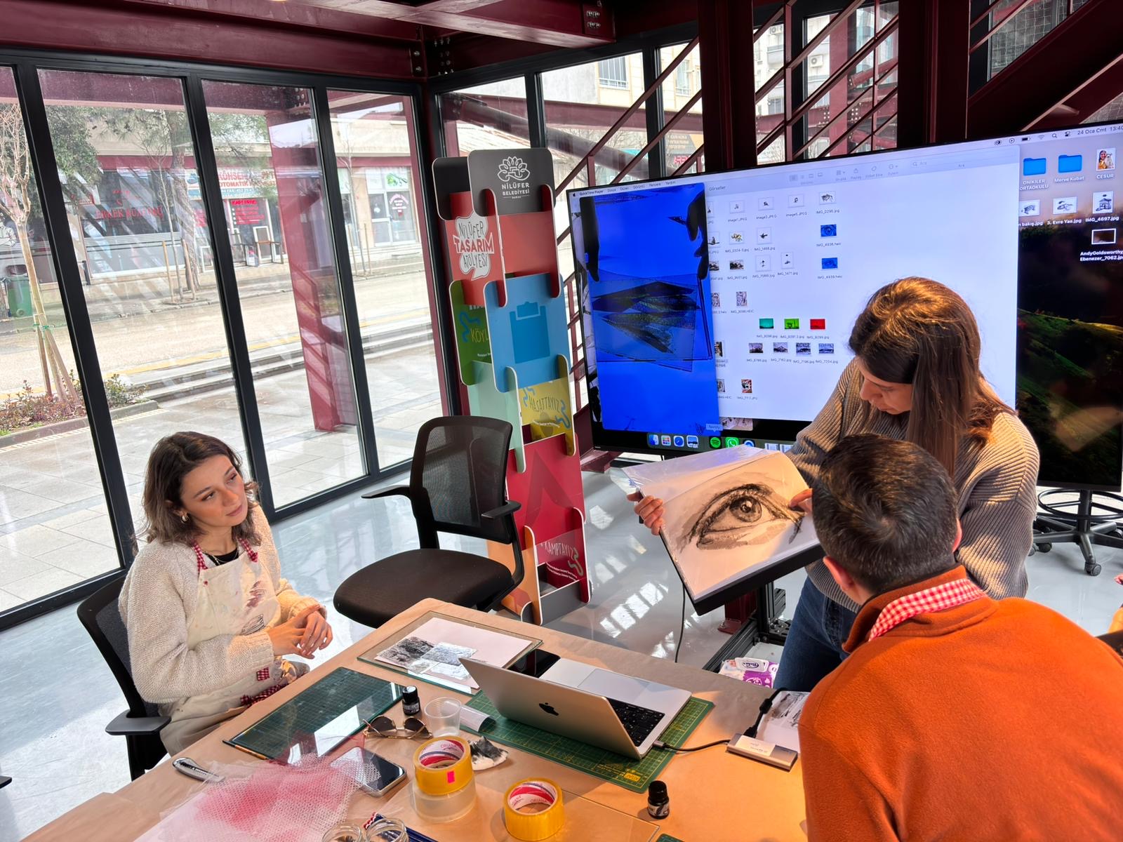 Pancar Deposu’nda gündelik malzemeler sanata dönüştü