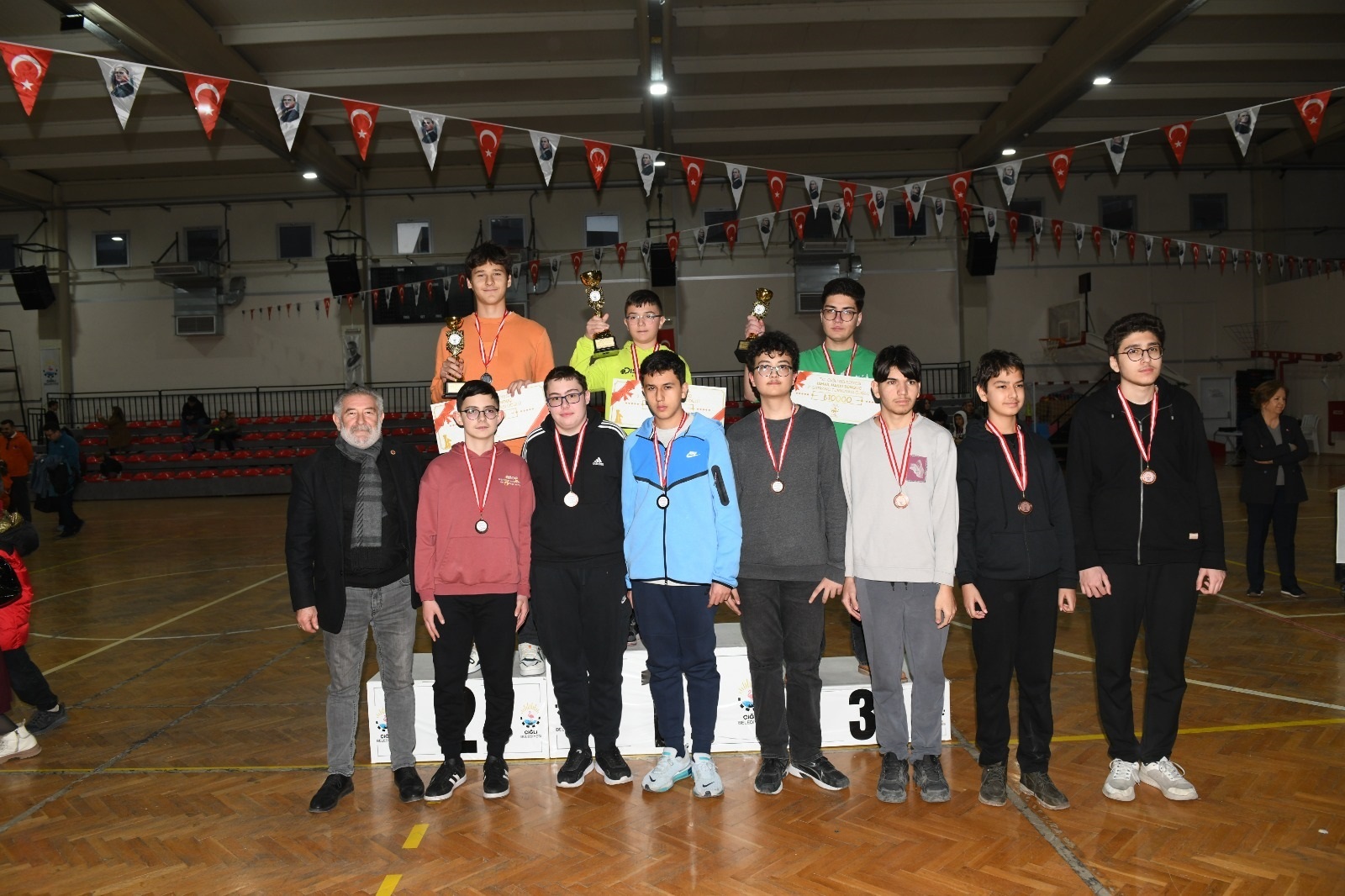 Çiğli Belediyesi 2. İsmail Hakkı Satranç Turnuvası Büyük İlgi Gördü