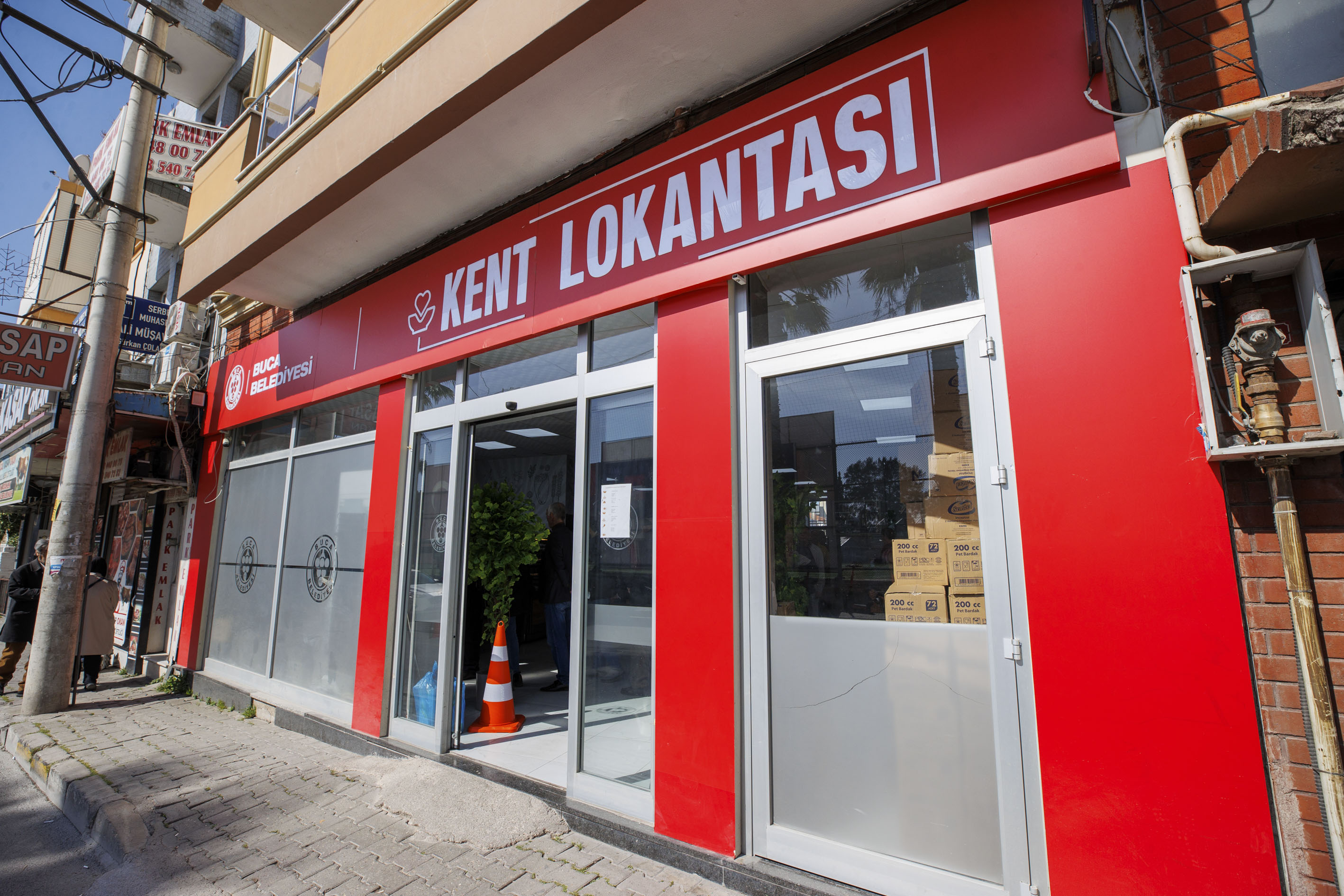 “Askıda Yemek” uygulamasıyla Buca’da 44 bin kişiye destek