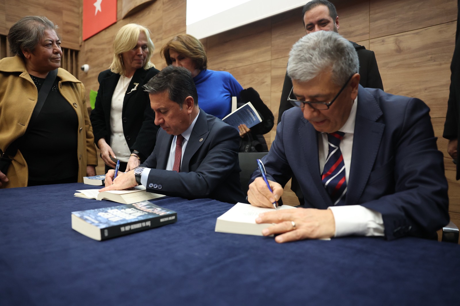 Muğla’da Cumhuriyet ve Demokrasi Üzerine Anlamlı Buluşma