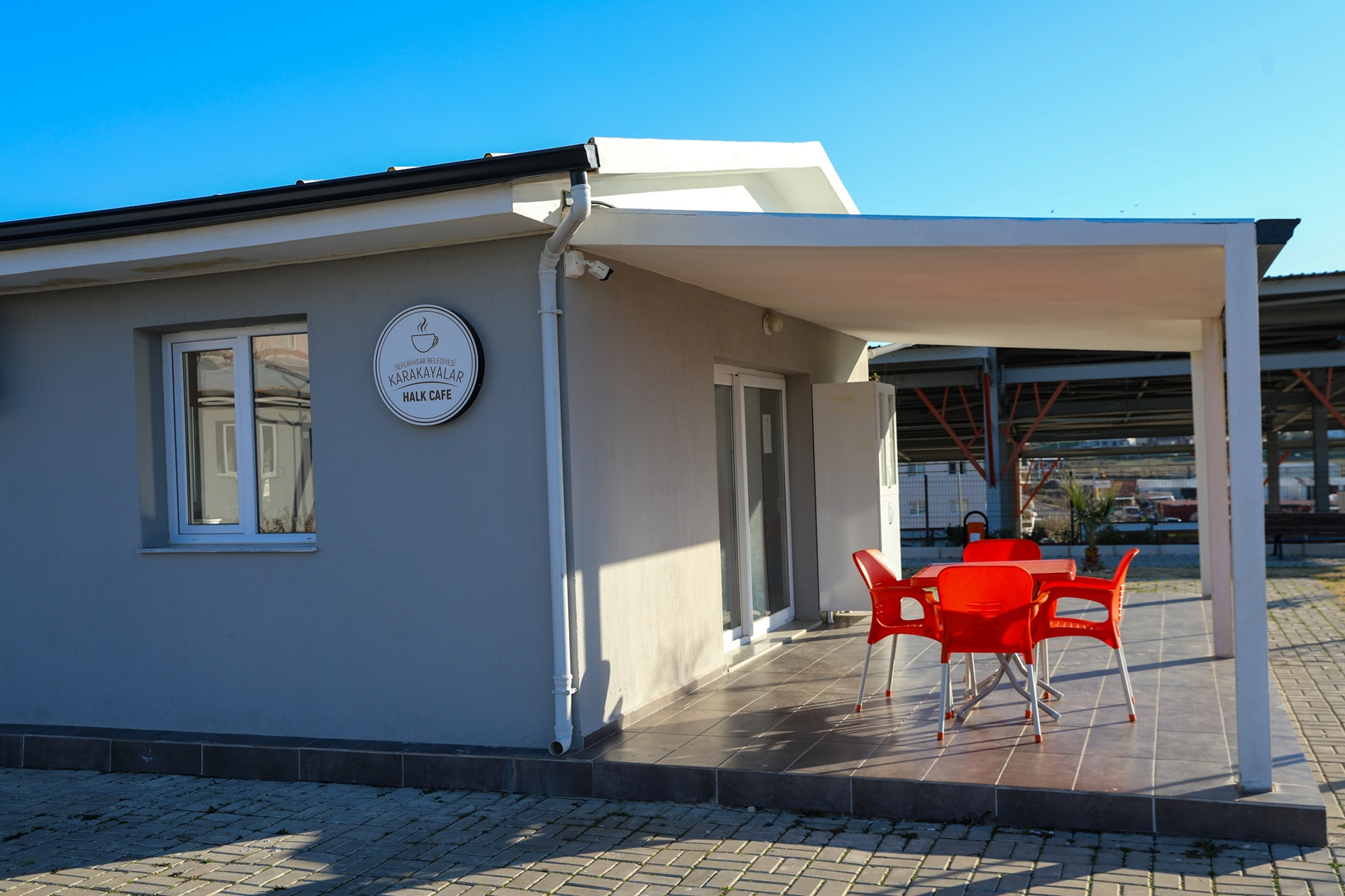 Karakayalar’a “Oyuncak Kütüphanesi”